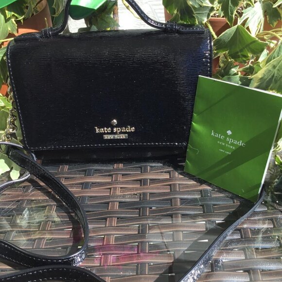 Kate Spade New York Black Hand Clutch or Crossbody Gold Chain Detail & Care Card - Picture 2 of 7